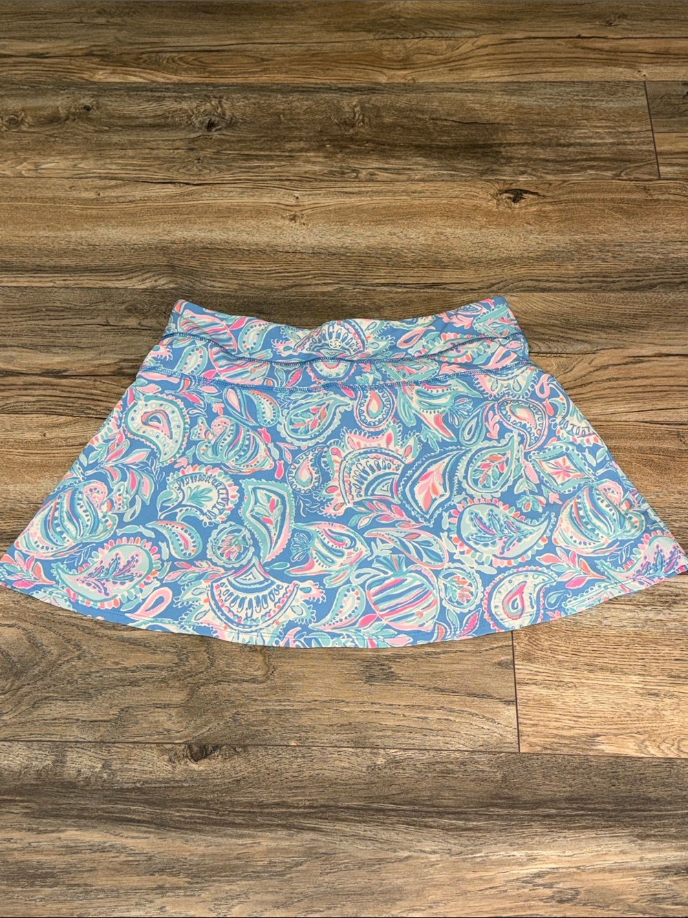 Lilly Pulitzer Luxletic Blue Pink Paisley Skort - Picture 2 of 4